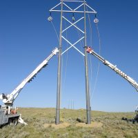 Gillette H-frame install dual crane set x-braces grey