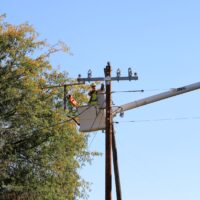 Tangent lineman hot line